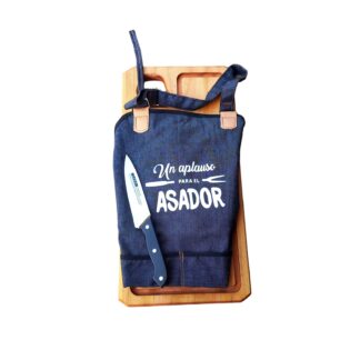 COMBO TABLA + DELANTAL + CUCHILLO