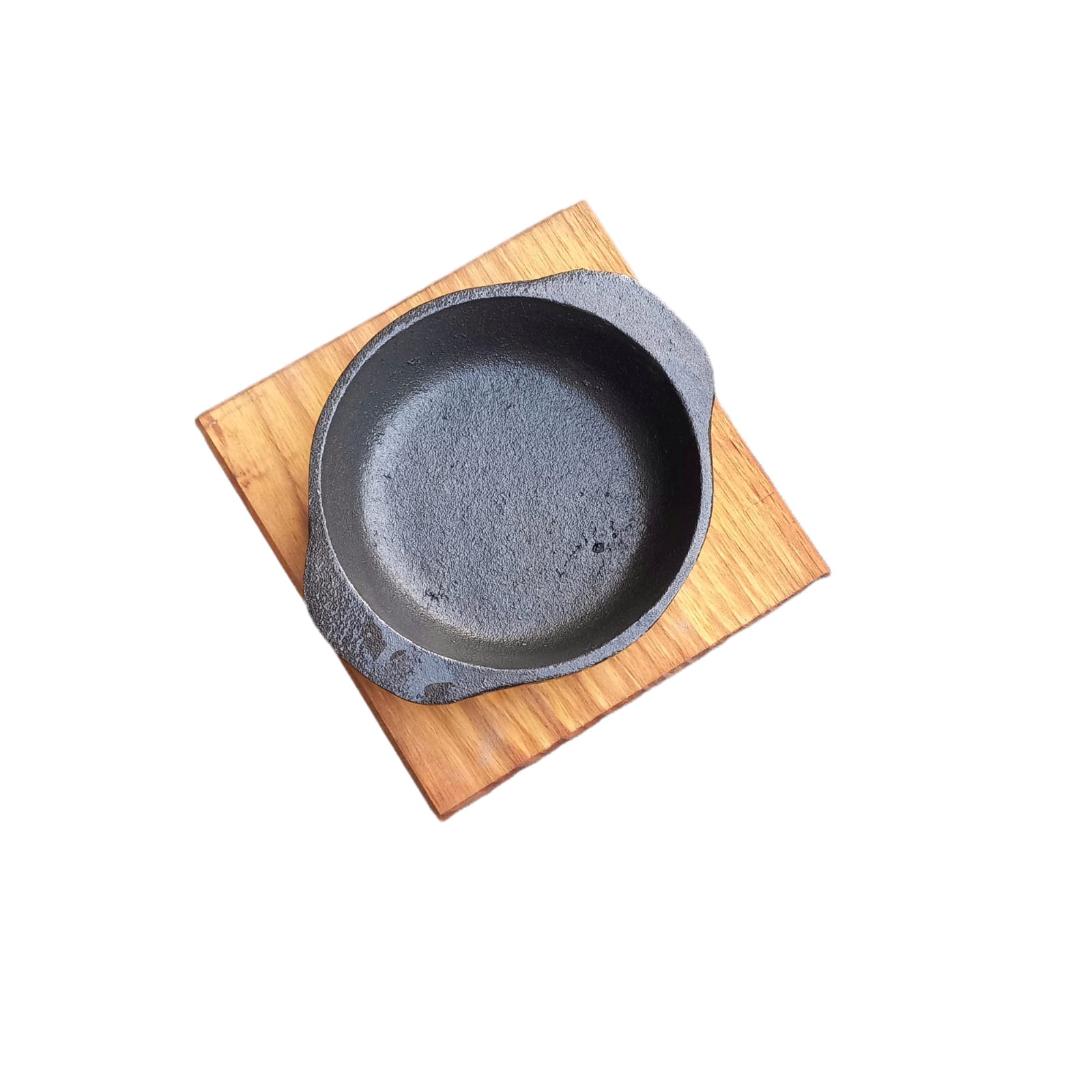 CAZUELA DE FUNDICIÓN + BASE DE MADERA